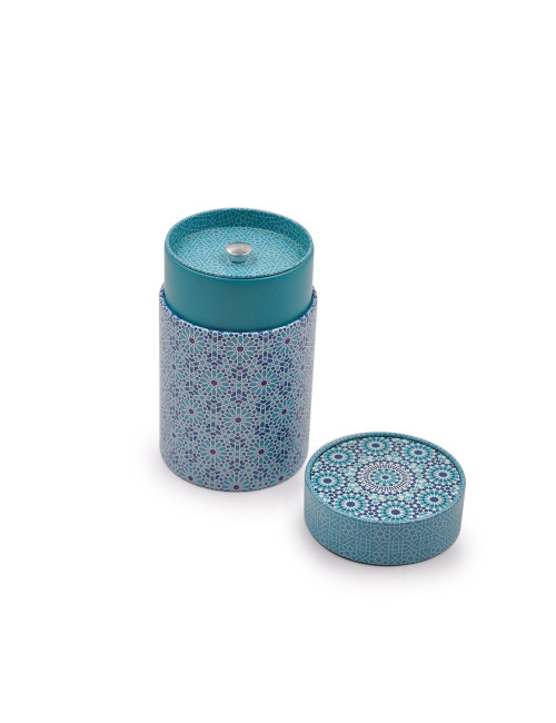 Scatola rotonda da tè opaca con fiorellini blu e turchese - La Pianta del Tè Acquista online