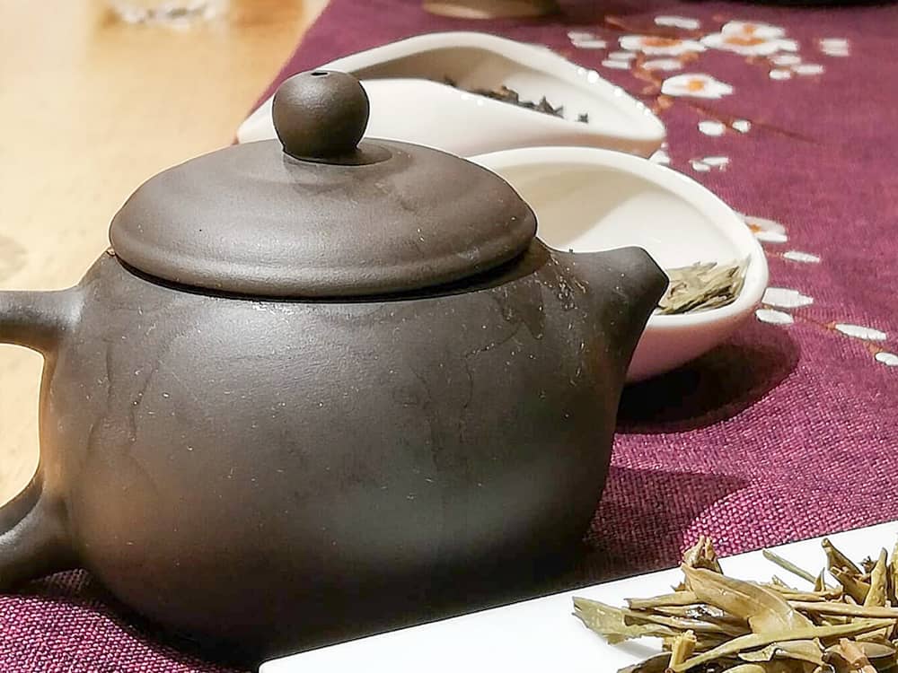 Gli strumenti della tradizionale cerimonia del tè cinese - Emotional Tea Experience La Pianta del Tè